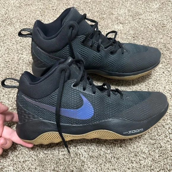 Nike zoom rev basketball shoes - Picture 2 of 11